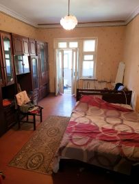 3-комн.кв., 70 м², этаж 2