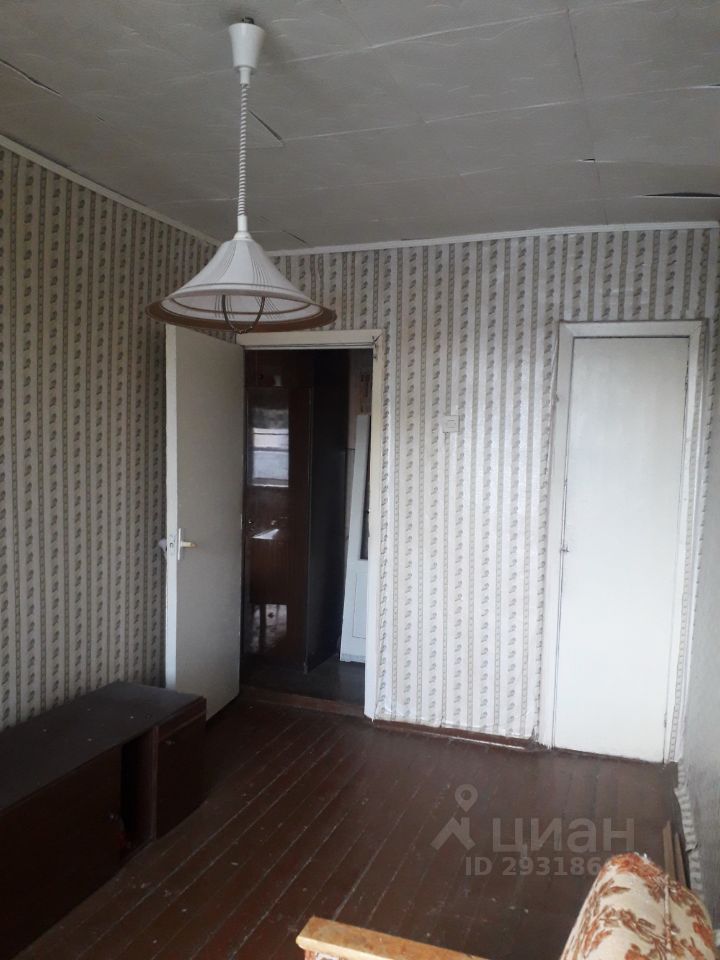 Продажа двухкомнатной квартиры 42м² Октябрьская ул., 18, Кингисепп ...