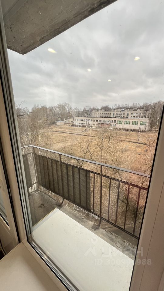 2-к кв. Кировская область, Кирово-Чепецк наб. Вятская, 3 (46.1 м²)