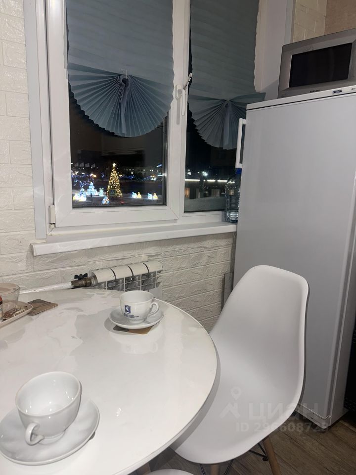 1-к кв. Мурманская область, Кировск Ленинградская ул., 14 (33.0 м²)