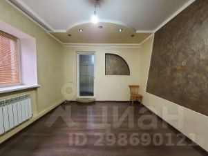 2-комн.кв., 50 м², этаж 1