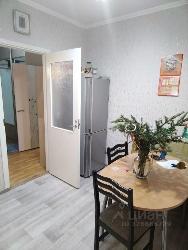 2-к кв. Ханты-Мансийский АО, Когалым Сургутское ш., 13 (49.9 м²)