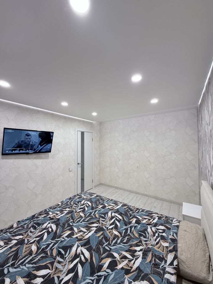 2-к кв. Ханты-Мансийский АО, Когалым ул. Дружбы Народов, 26 (49.0 м²)