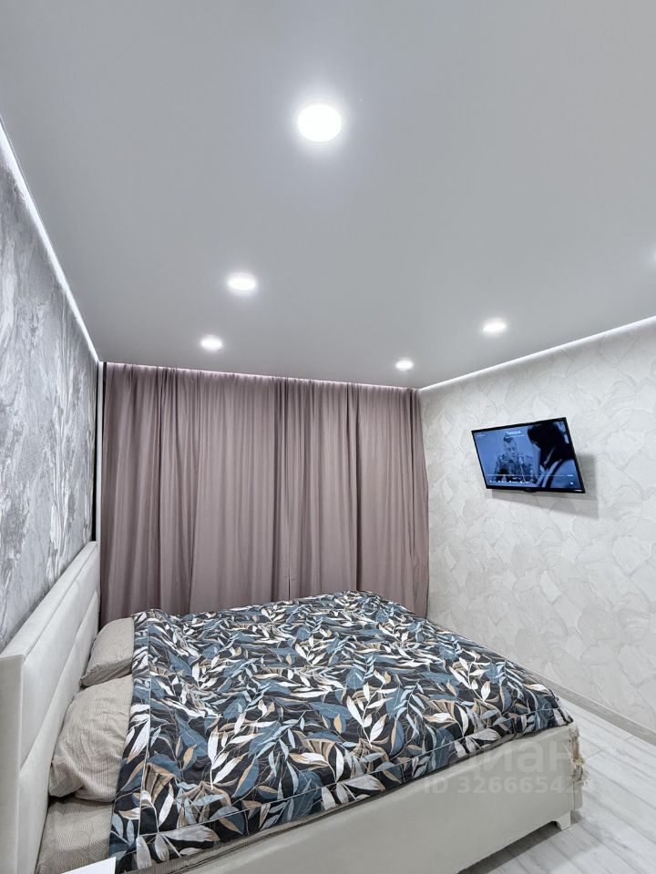 2-к кв. Ханты-Мансийский АО, Когалым ул. Дружбы Народов, 26 (49.0 м²)