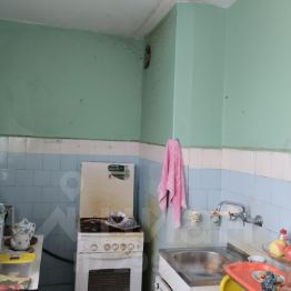 4-комн.кв., 80 м², этаж 9