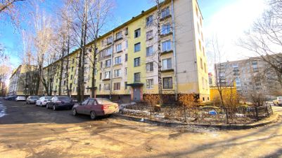 4-комн.кв., 60 м², этаж 4