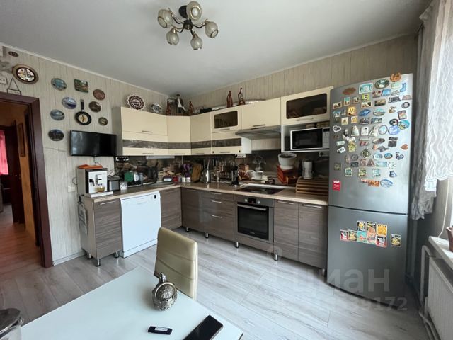 2-комн., 61,8 м², 2/10 этаж