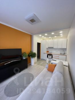 2-комн.кв., 40 м², этаж 13