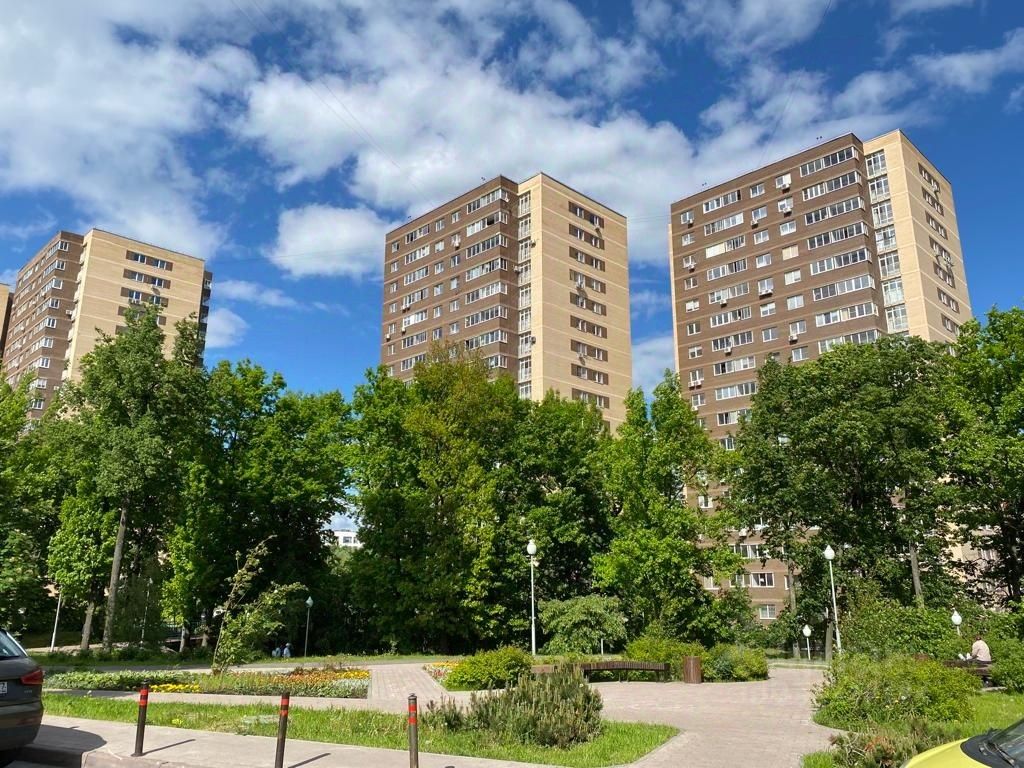 Купить квартиру (вторичка) в ЖК Зелёная Линия в Москве, цены на вторичное  жильё в ЖК Зелёная Линия. Найдено 5 объявлений.