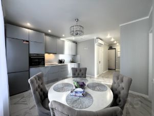 2-комн.кв., 57 м², этаж 10