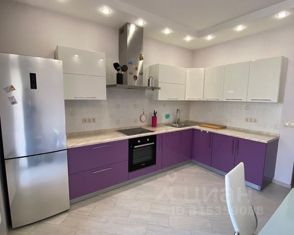 2-комн., 70 м², 7/14 этаж