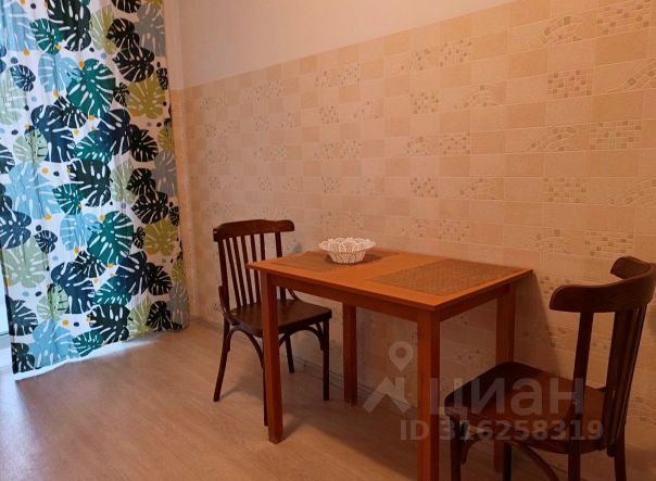 1-комн., 37 м², 3/3 этаж