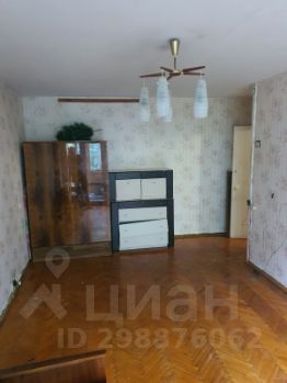 2-комн.кв., 44 м², этаж 3