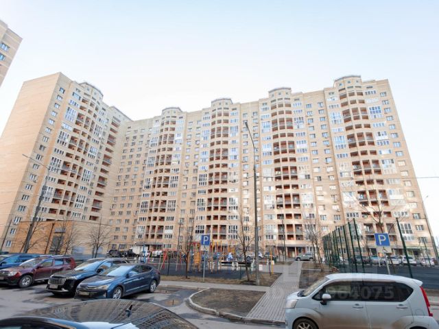 2-комн., 42,9 м², 10/17 этаж