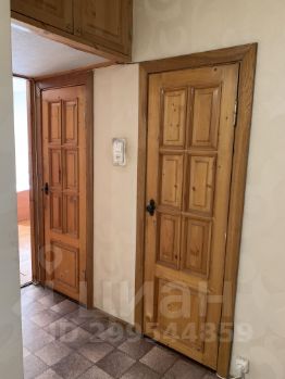 3-комн.кв., 84 м², этаж 1