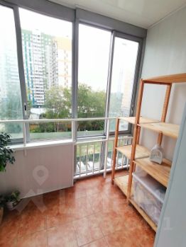 2-комн.кв., 74 м², этаж 6