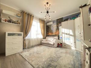 2-комн.кв., 74 м², этаж 20