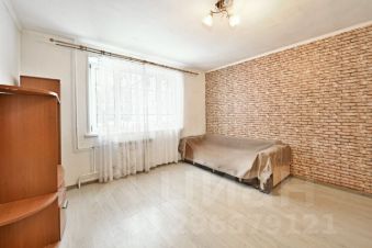 2-комн.кв., 51 м², этаж 1