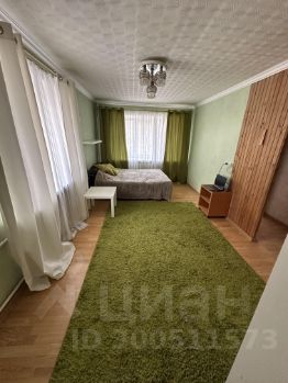 1-комн.кв., 32 м², этаж 3