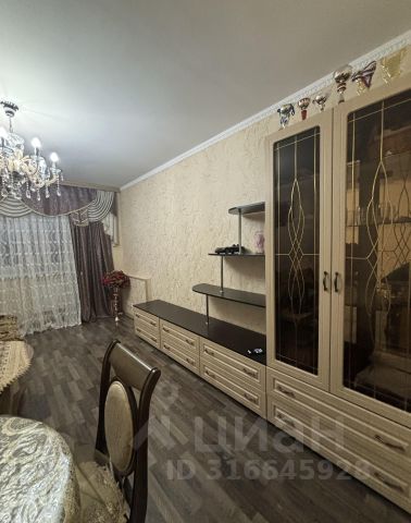 3-комн., 80 м², 13/18 этаж
