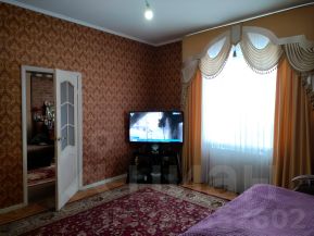 3-комн.кв., 76 м², этаж 1