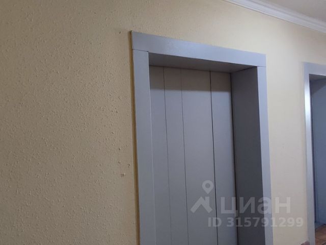 3-комн., 77,6 м², 5/27 этаж