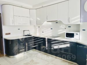 2-комн.кв., 91 м², этаж 15