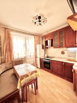 1-комн.кв., 42 м², этаж 15