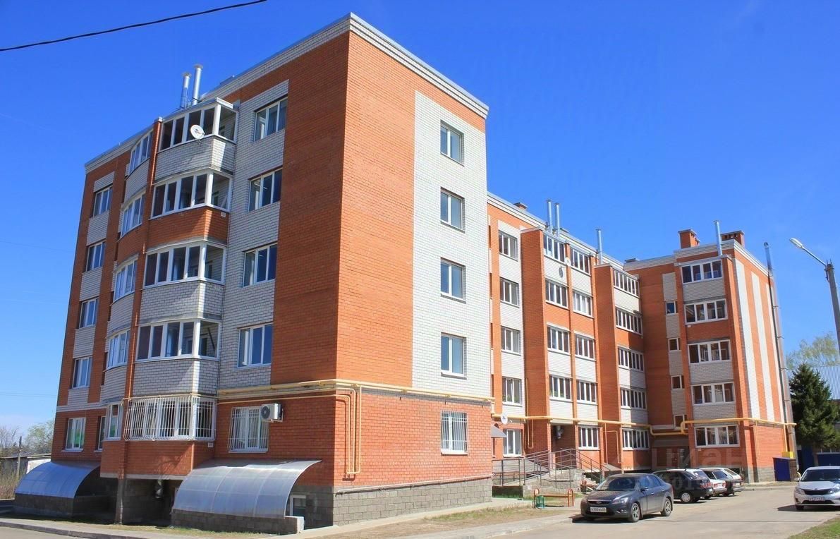 Продаю двухкомнатную квартиру 55,6м² ул. Ленина, 70/1, Чувашская респ.,  Красноармейское село - база ЦИАН, объявление 301909700