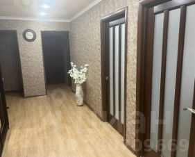 3-комн.кв., 90 м², этаж 13