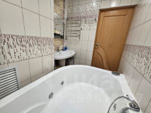 2-комн.кв., 63 м², этаж 12