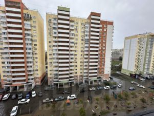 2-комн.кв., 61 м², этаж 9