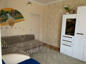 2-комн.кв., 76 м², этаж 3