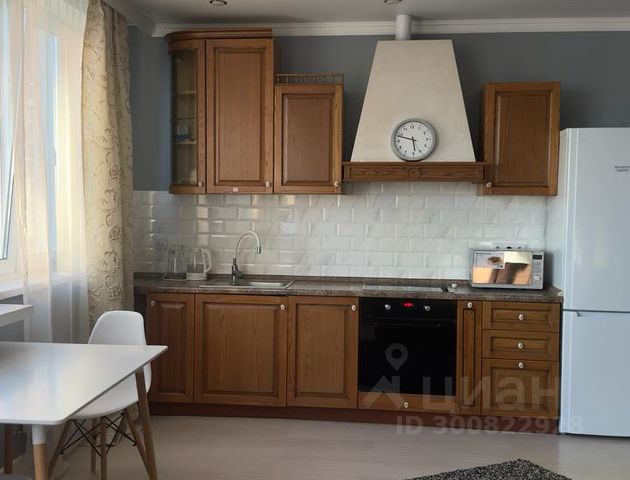 2-комн., 40 м², 2/10 этаж