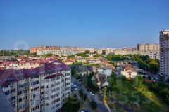 2-комн.кв., 65 м², этаж 13