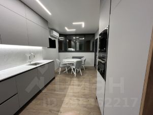 2-комн.кв., 70 м², этаж 19