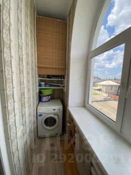 2-комн.кв., 67 м², этаж 3