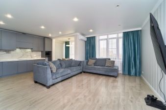 4-комн.кв., 135 м², этаж 7