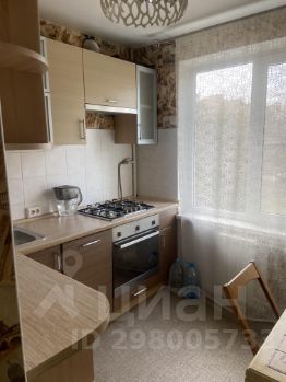 2-комн.кв., 65 м², этаж 3