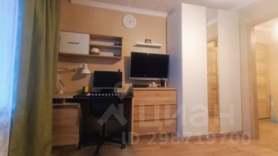 1-комн.кв., 28 м², этаж 3