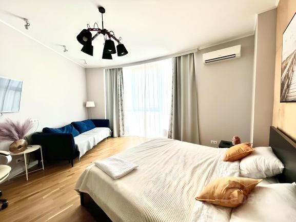 2-комн., 79 м², 11/16 этаж
