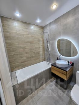 2-комн.кв., 43 м², этаж 12