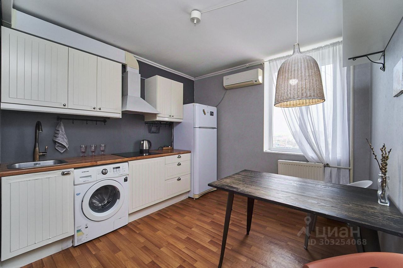 Продажа трехкомнатной квартиры 81,2м² ул. Имени Калинина, 350/9, Краснодар,  Краснодарский край - база ЦИАН, объявление 303254068