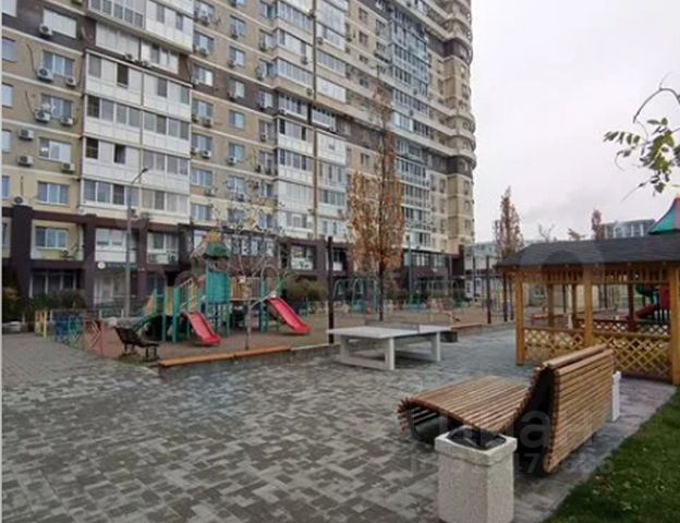2-комн., 81,5 м², 3/21 этаж