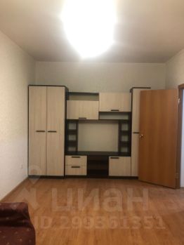 1-комн.кв., 42 м², этаж 10