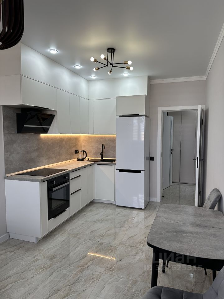 1-к кв. Краснодарский край, Краснодар ул. Кирилла Россинского, 3/2 (40.0 м²)