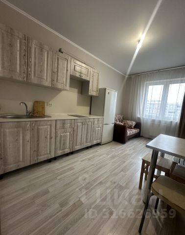 1-комн., 42 м², 8/10 этаж