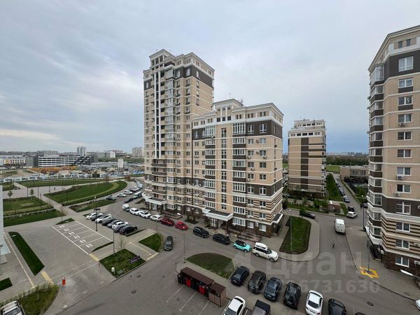 2-комн., 83 м², 7/16 этаж