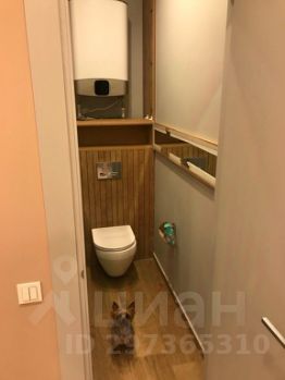 2-комн.кв., 80 м², этаж 3