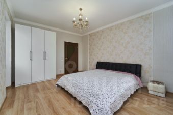 2-комн.кв., 67 м², этаж 3